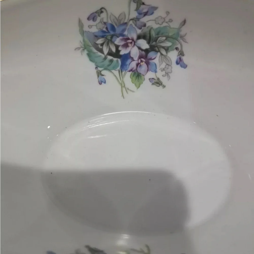 Noritake Gravy Boat VIOLETTE‎ with Attached Underplate #3054 Purple Flowers